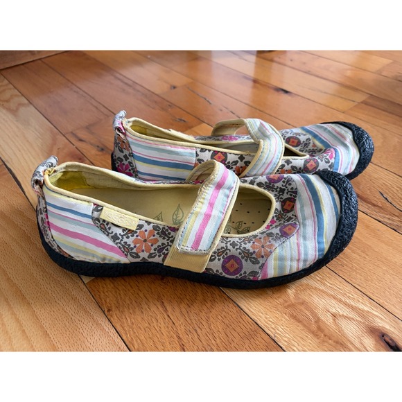 Keen Women's Shoes Sz 9.5 US Canvas Floral Patchwork Mary Jane Round Toe - Picture 2 of 9